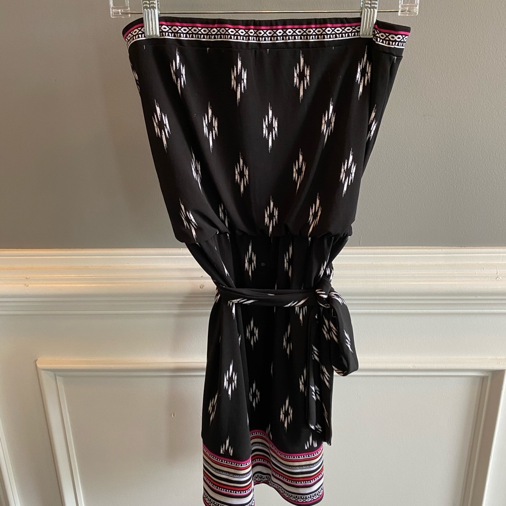 White House | Black Market Strapless Dress